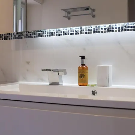 De Luxe Verveine 4p Apartment *