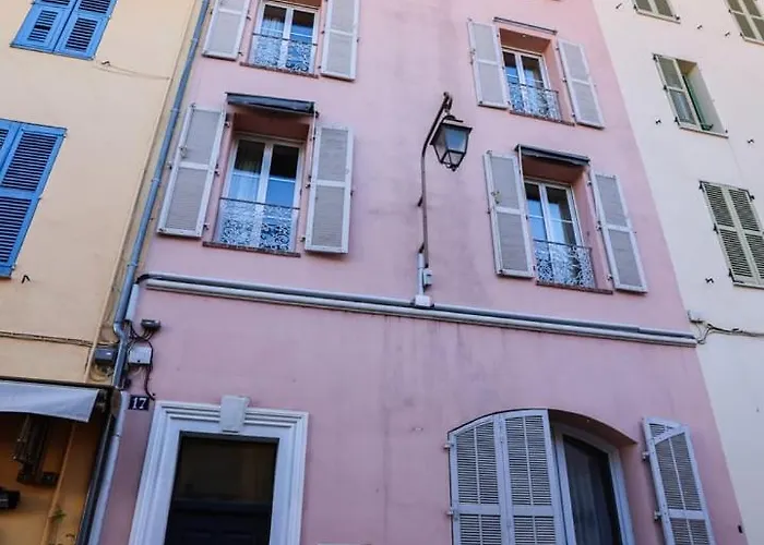 De Luxe Verveine 4p Apartment *