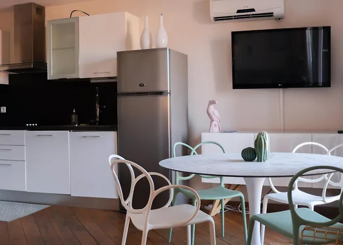 De Luxe Verveine 4p Apartment